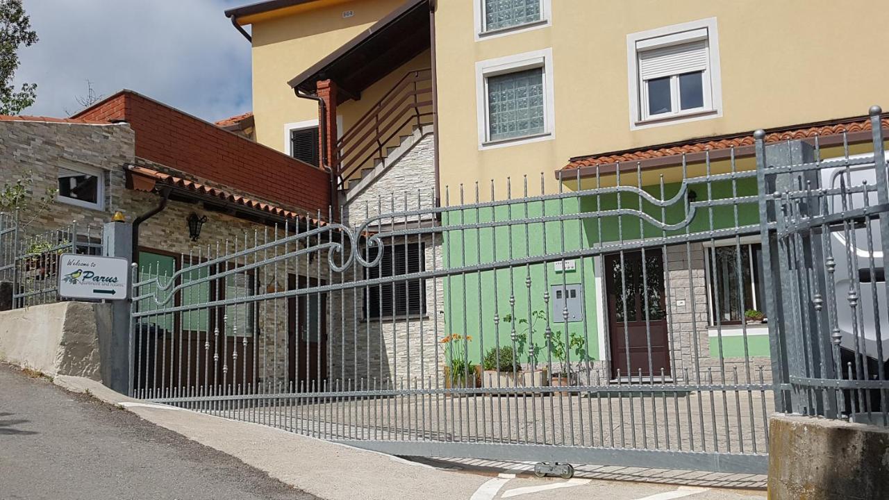 Apartment And Rooms Parus Κόπερ Εξωτερικό φωτογραφία